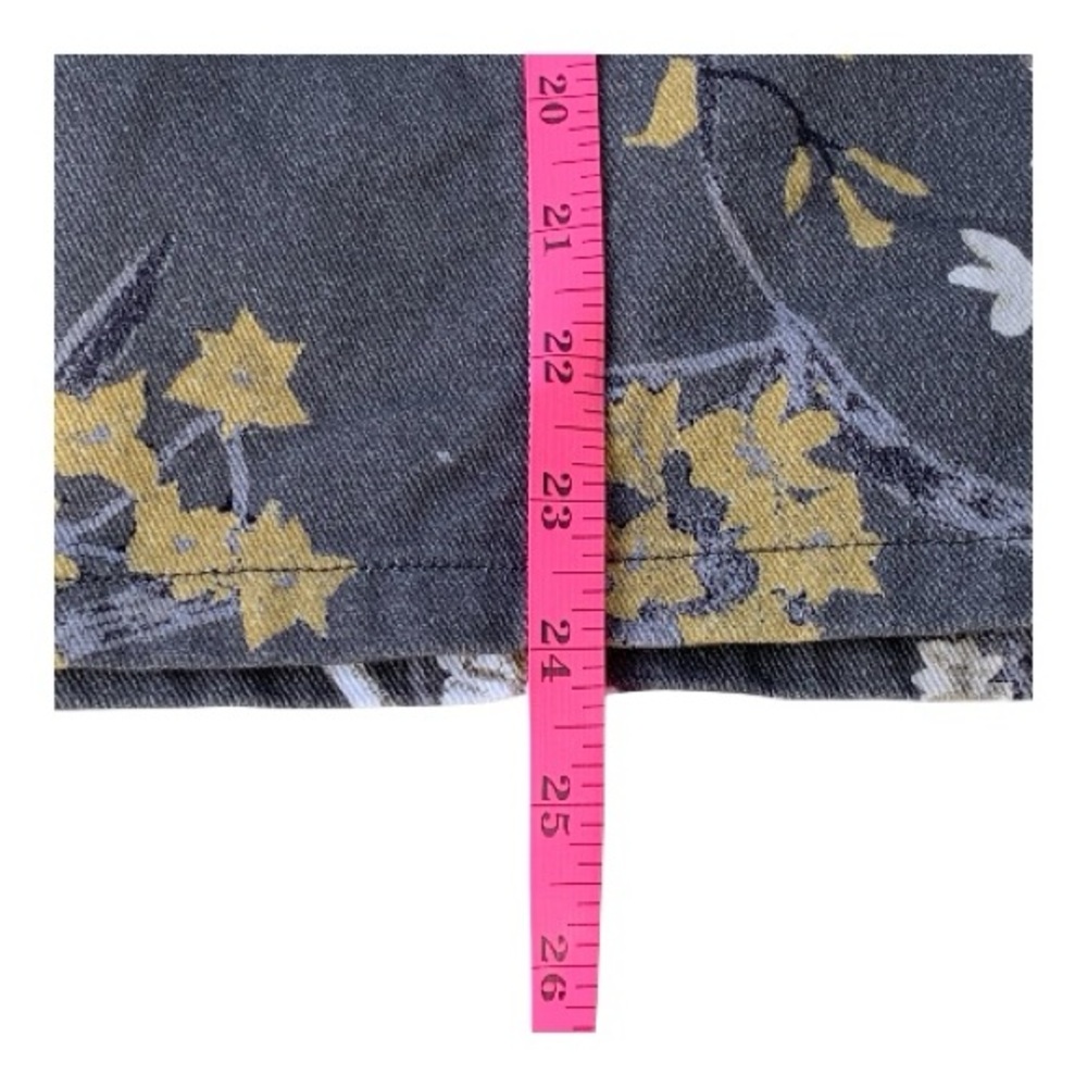 Cute Curation Gray Denim Skirt Midi Gold White Blk Floral‎ Elastic Waist Size M - Picture 4 of 6